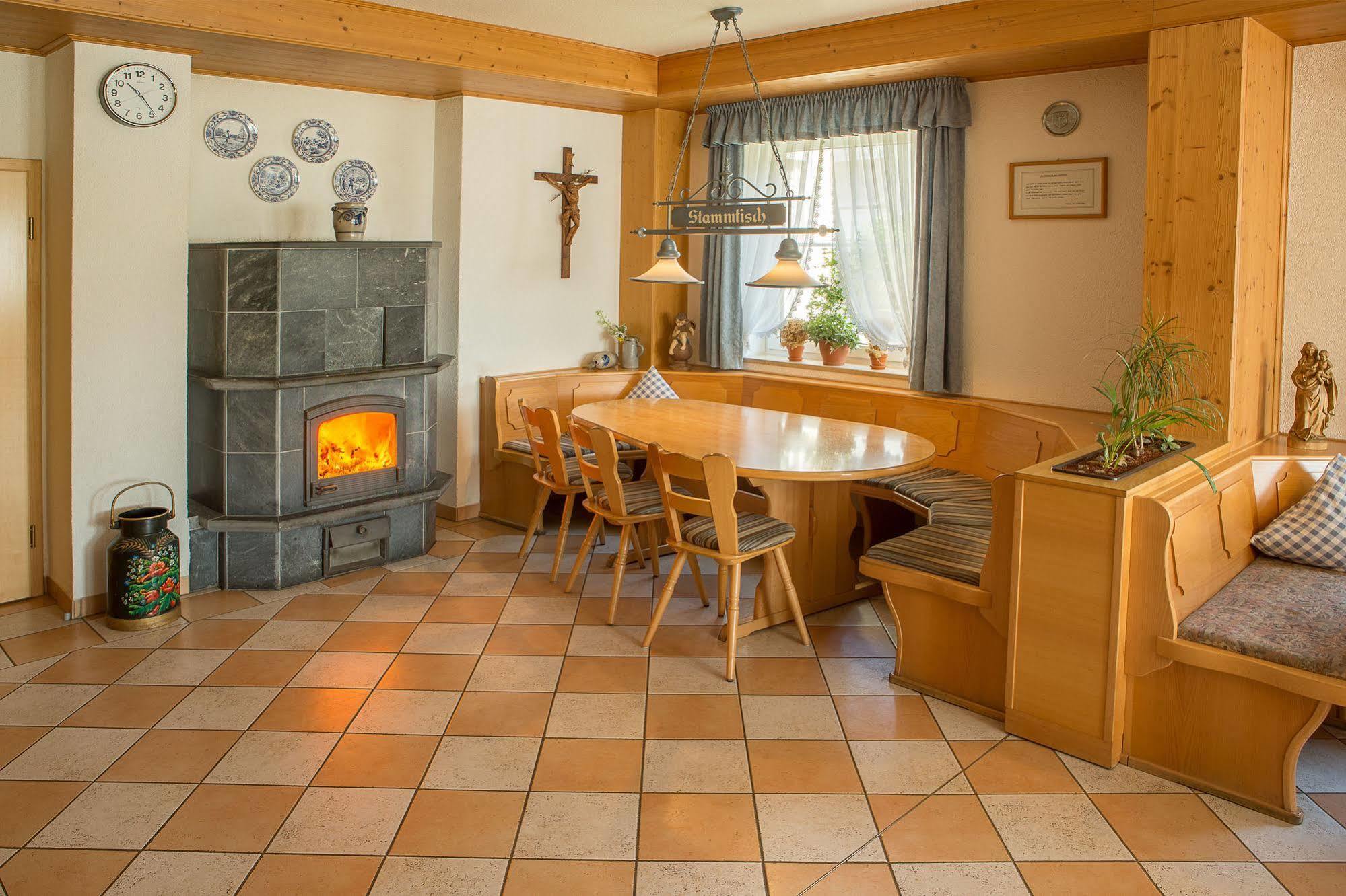 Landgasthof Weberhans ハールブルク エクステリア 写真